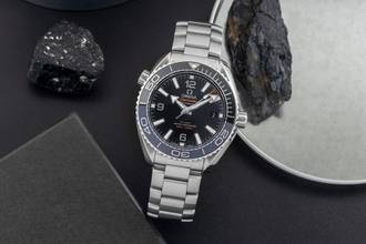 Thumbnail von Omega Seamaster Planet Ocean Steel Automatic Men's Watch 215.30.40.20.01.001 B&P