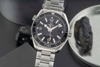 Omega Seamaster Planet Ocean Steel Automatic Men's Watch 215.30.40.20.01.001 B&P