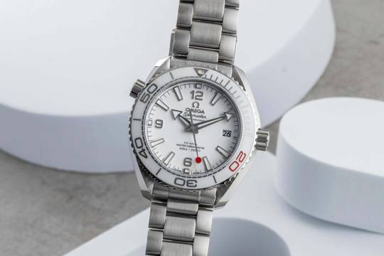  Omega Seamaster Planet Ocean Tokyo Stahl Automatik 522.33.40.20.04.001 B&P 2019 