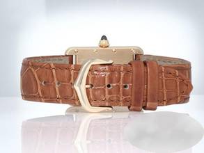 Thumbnail von Cartier Tank Louis Cartier Small Model Yellow Gold 750 2022 W1529856 Gold Ladies
