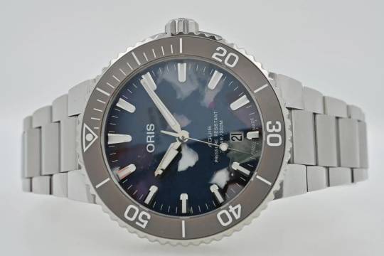  Oris Aquis Date 01 733 7766 4150 Upcycle 
