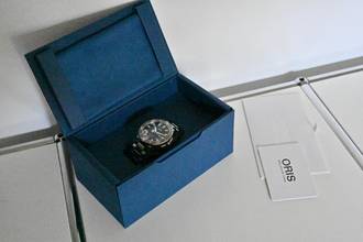 Thumbnail von Oris Aquis Date 01 733 7766 4150 Upcycle