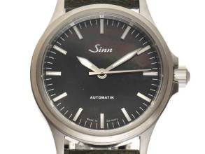  Sinn 556 I Tahiti Perlmutt Ref.556.0105 Bj.2021 Full Set sehr gut Vintage 556 I Tahiti Perlmutt Leder Faltschließe 
