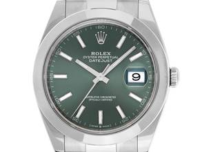  Rolex Datejust 41 Ref.126300 2025 Full Set Ungetragen Datejust Stahl Green Dial Oyster 