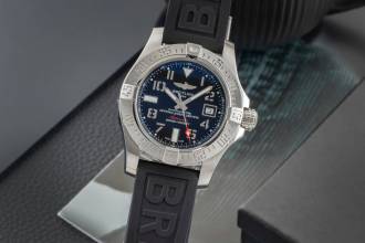  Breitling Avenger II Seawolf Edelstahl Automatik Herrenuhr Ref. A17331 