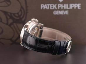 Thumbnail von Patek Philippe Perpetual Calendar Grand Complications 5270g-001 Perpetual Calendar Chronograph Grand White Gold Like New Full Set