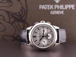  Patek Philippe Perpetual Calendar Grand Complications 5270g-001 Perpetual Calendar Chronograph Grand White Gold Like New Full Set 