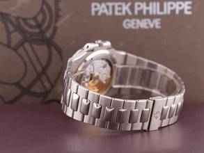 Thumbnail von Patek Philippe Nautilus 3711/1g Super Rare White Gold Full Set 2006
