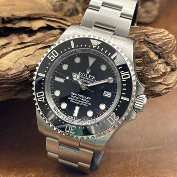  Rolex Sea-Dweller Deepsea Oyster Perpetual Deepsea - UNGETRAGEN - FULLSET 2023 - Ref. 136660 UNWORN 