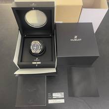 Thumbnail von Hublot King Power Big Bang King Power Zirconium Foudroyante - FULLSET 2012 - Ref. 715.ZX.1127.RX
