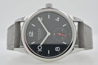  NOMOS Club Neomatik atlantik 741 blue dial 