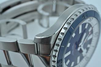 Thumbnail von Breitling Superocean 42 42mm Blue dial A17375E71C1S1