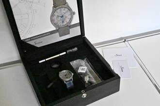 Thumbnail von Sinn 1800 Damaszener Titandamaszener Limited Edition Ref: 1800.060