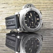 Thumbnail von Panerai Luminor Submersible 1950 3 Days Automatic Left-Hand MINT - Clous-de-Paris Dial - Titanium - PAM00569 - Full Set