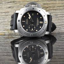 Thumbnail von Panerai Luminor Submersible 1950 3 Days Automatic Left-Hand MINT - Clous-de-Paris Dial - Titanium - PAM00569 - Full Set