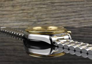 Thumbnail von Omega Speedmaster Date 39MM - Automatic - VINTAGE - Steel Gold