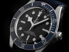 Thumbnail von Tudor Black Bay Fifty-Eight Ref.M79030B-0002 2026 Full Set Ungetragen Black Bay Fifty-Eight Textil Kautschuk Faltschließe