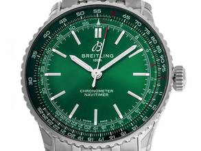 Breitling Navitimer Ref.A17329371L1A1 2026 Full Set Ungetragen Navitimer Automatic Green Dial 