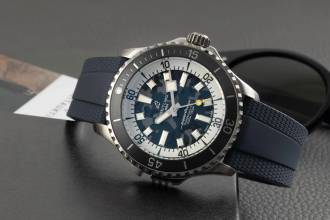 Thumbnail von Breitling Superocean 46 Automatic 46 Super Diver Titanium Ref. E10379351B1S1 B&P New