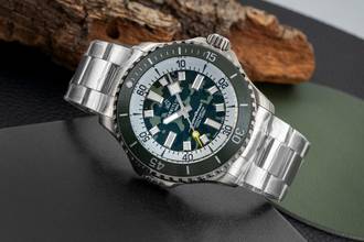 Thumbnail von Breitling Superocean 46 Super Diver Titanium Automatic Ref. E10379D3L1E1 B&P New