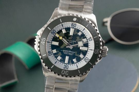  Breitling Superocean 46 Super Diver Titan Automatik E10379D31L1E1 