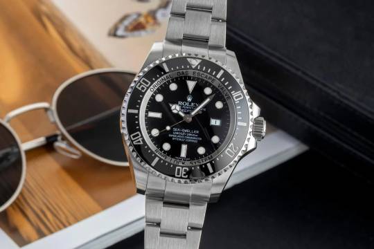  Rolex Sea-Dweller Deepsea Black Dial Oyster Stahl Automatik Ref. 116660 