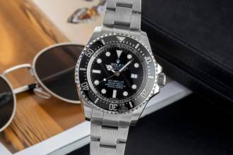 ロレックス シー・ダイバー ディープシー ブラックダイヤル オイスタースチール 自動巻き Ref. 116660