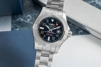  Breitling Avenger II Seawolf Stahl Automatik Ref. A1733110/BC31 B&P 2020 