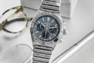 Thumbnail von Breitling Chronomat 42 B01 42 Titan Automatik Herrenuhr EB0134101M1E1 NP 12500 