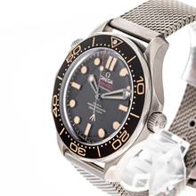 Thumbnail von Omega Seamaster Diver 300 M Titan 300M 007 James Bond – 210.90.42.20.01.001 – NEW 06/2026 Full Set