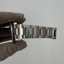 Thumbnail von Rolex GMT-Master 16750 never polished fuchsia bezel Full Set TOP Condition 1986's Full Set TOP Condition 1986's