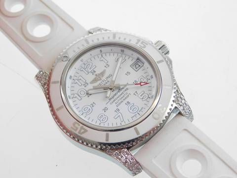 Breitling Superocean II 36mm Automatik im Full Set Factory Diamonds Top Zustand Factory Diamonds