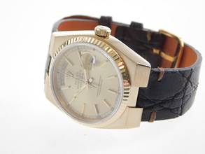 Thumbnail von Rolex Day-Date Oysterquartz 18 Karat Gold Saphirglas Krokoband TOP 36 mm massiv 18 Karat Gelbgold von 1979