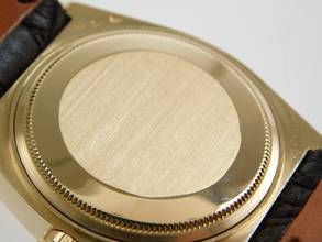 Thumbnail von Rolex Day-Date Oysterquartz 18 Karat Gold Saphirglas Krokoband TOP 36 mm massiv 18 Karat Gelbgold von 1979