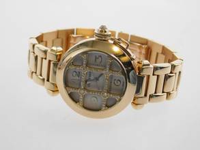 Thumbnail von Cartier Pasha 18 Karat Gelbgold Pasha Grille mit original Brillant Besatz im Full Set wie Neu original Besatz alle Papiere checked by Cartier !