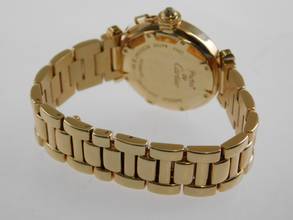 Thumbnail von Cartier Pasha 18 Karat Gelbgold Pasha Grille mit original Brillant Besatz im Full Set wie Neu original Besatz alle Papiere checked by Cartier !