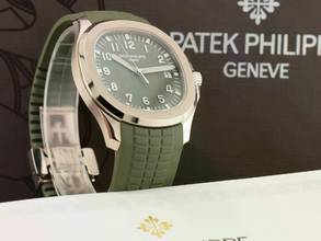 Thumbnail von Patek Philippe Aquanaut 5168g-010 Green & White Gold - Like New Ita 2021