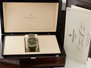 Thumbnail von Patek Philippe Aquanaut 5168g-010 Green & White Gold - Like New Ita 2021