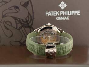 Thumbnail von Patek Philippe Aquanaut 5168g-010 Green & White Gold - Like New Ita 2021