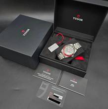 Thumbnail von Tudor Black Bay GMT 58 GMT 7939G1A0NRU-0003 Jubilee Bracelet Unworn/New Condition Full Set 6-2026