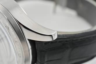 Thumbnail von Girard Perregaux Traveller II GMT Alarm 4940 Silver Dial GP Service 2026