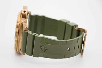 Thumbnail von Panerai Submersible perfect LC 100 full set with original purchase receipt from 2022
