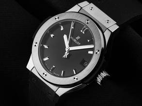 Thumbnail von Hublot Classic Fusion Quartz Ref.581.NX.1470.RX 2026 Full Set Unworn Classic Fusion Titanium Rubber Folding Clasp