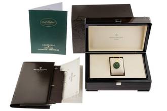 Thumbnail von Patek Philippe Nautilus Ref.5711/1A-014 Year 2021 Full Set as New Vintage Nautilus Green Dial