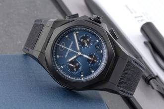 Thumbnail von Girard Perregaux Laureato Chronograph Titanium Automatic 81060-21-491-FH6A B&P 2022