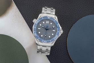 Thumbnail von Omega Seamaster Diver 300 M Co-Axial Automatic 210.30.42.20.06.001 B&P