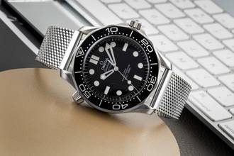 Thumbnail von Omega Seamaster Diver 300 M Steel Automatic Ref. 210.30.42.20.01.010 B&P 2025