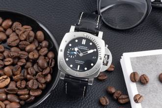 Thumbnail von Panerai Submersible 1950 3 Days Steel Automatic Men's Watch Ref. PAM00682