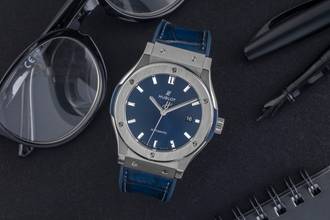 Thumbnail von Hublot Classic Fusion Blue 42 Blue Titanium Automatic Men's Watch Ref. 542.NX.7170.LR