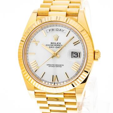 Rolex Day-Date 40 Yellowgold White – 228238 – like NEW – 2023 Full Set